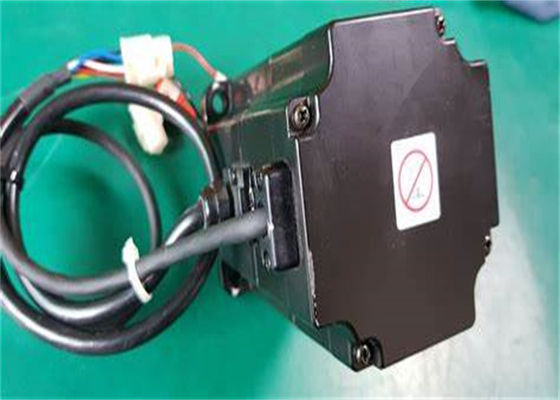 Motor servo servo de Yaskawa 400w 200v Digitaces de la impulsión del motor de la CA SGMPH-041A-YR11