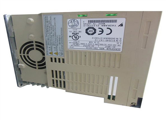 Impulsión sin cepillo 200V del motor servo de la CA de SGDS-08A12A 230v al paquete servo Yaskawa