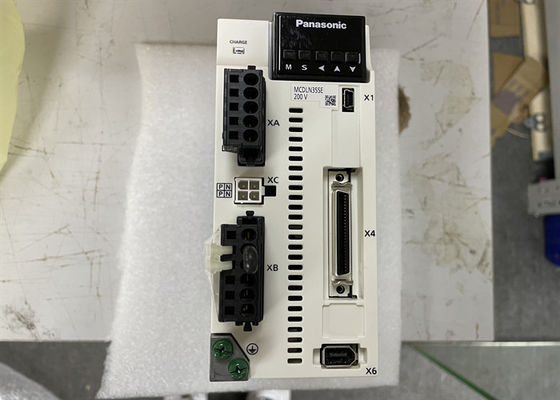 El servo industrial de MCDLN35SE conduce la fase 3