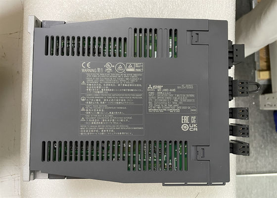 Amplificador servo Mitsubishi 400W 3PH 170V 50/60HZ de la CA de MR-J4W3-444B