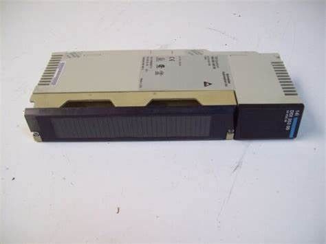 140DRA84000 32VDC 24vdc Schneider Modicon Quantum canales de 4 grupos