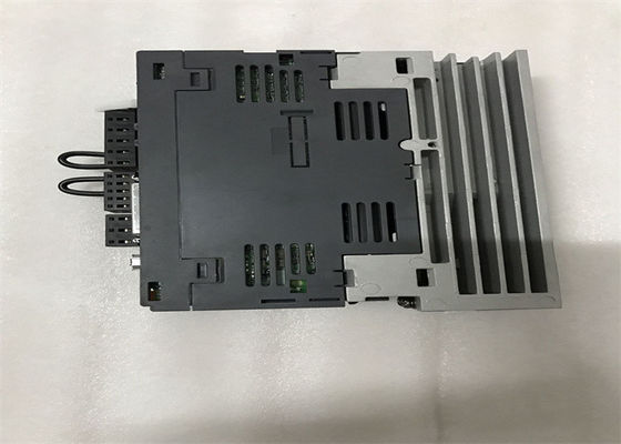 Serie serva del amplificador MR-J4-10A MELSERVO J4 de la CA de MR-J4-10B100W 1.5A
