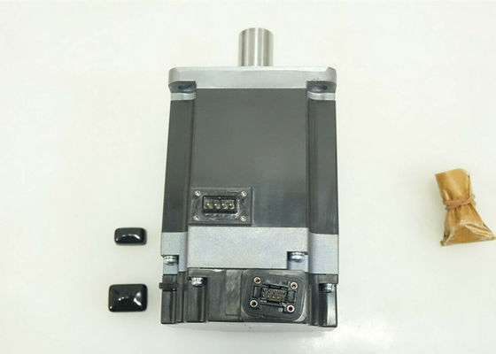 Motor servo industrial HF-KN73JK 4.8A de la serie 750W del HF de Mitsubishi Electric para la máquina del CNC