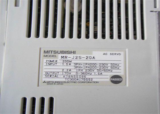 El servo industrial de la CA de Mitsubishi conduce el amplificador servo de MR-J2S-20A NUEVO