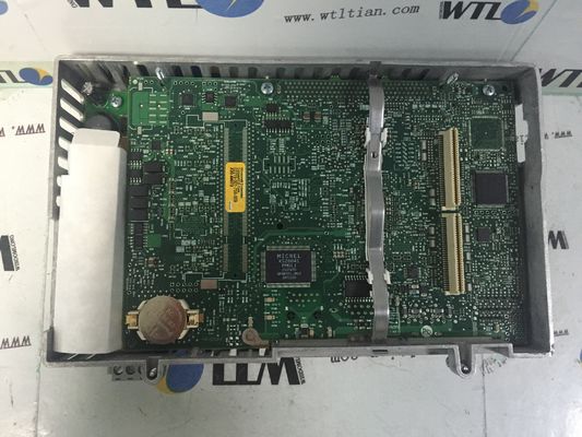 AB 2711P-RP8A 160VA PanelView más 6 terminales de operador