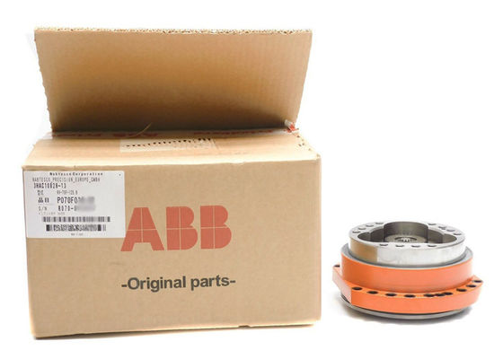 3HAC10828-13 caja de cambios P070F016-32 de Seis-AXIS del montaje del motor servo rv 70F-125,8