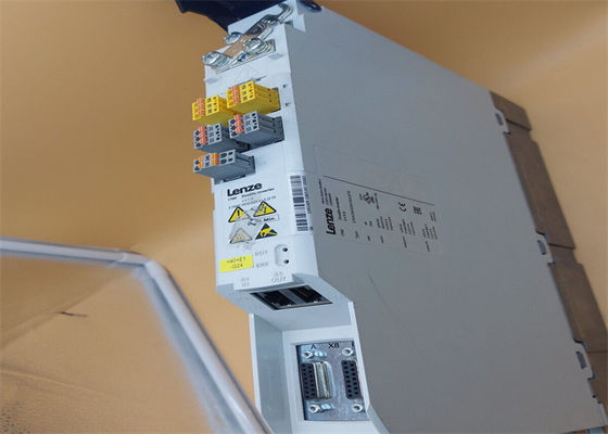 Lenze E70ACMSE0054SA2ETE SERVO-INVERTER I700 HASTA 2000 MONTAJES POSIBLES de la INSTALACIÓN de los HERZIOS