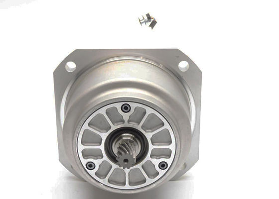 El motor servo 3HAC17333-1 parte 2781W el tipo B 200V 12A del motor M33