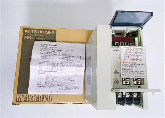 El servo industrial MR-J2S-350A-S011 conduce el servo de la Amplificador-CA de Mitsubishi