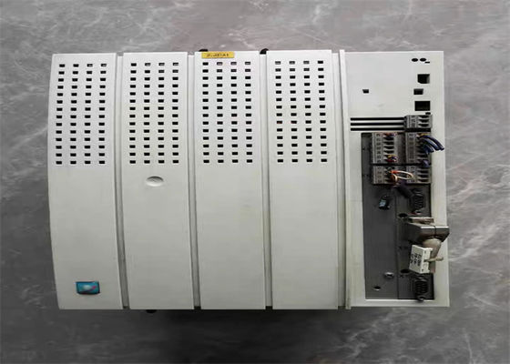 REGULADOR SERVO de Lenze EVS9324-ET 9300 SERIES kilovatio de 400/480 VAC 3,0 (4 HP)
