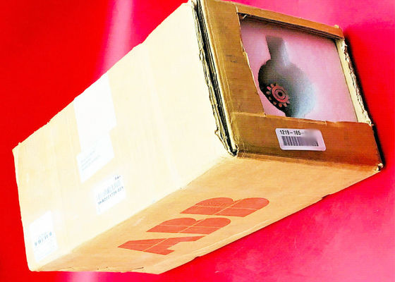 3HAC021728-001 IRB4400 Motor de robots articulados 3.2Nm 0.6Kw Nuevo
