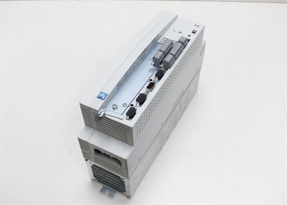 REGULADOR SERVO de Lenze EVS9324-ES 9300 SERIES kilovatio de 400/480 VAC 3,0 (4 HP)