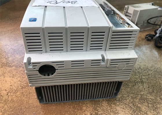 REGULADOR SERVO de Lenze EVS9328-ESV004 9300 SERIES kilovatio de 400/480 VAC 22-30 (29.5-40.2 HP)