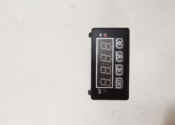 La RETRANSMISIÓN del REGULADOR de TEMPERATURA de Omron E5GN-R1TC 1 HIZO SALIR 100-240 VAC el estruendo 1/32 de 50/60 HERZIOS