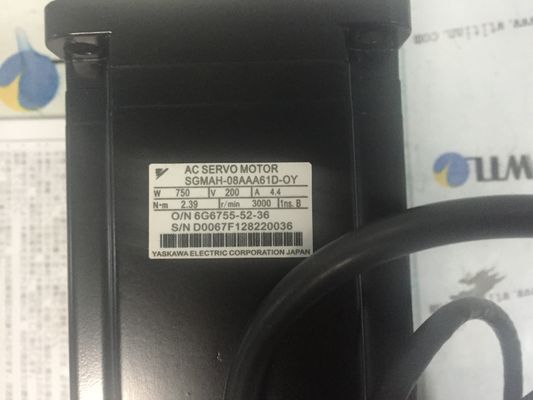 ESTÁNDAR AMPLIADO servo del kilovatio 230 VAC 13-BIT de la CA 0,75 del motor de SGMAH-08AAA61D-OY DERECHO