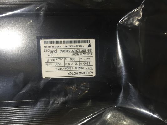 MOTOR SERVO ELÉCTRICO 42.1A N.m30.0 r/min 1500 de la CA de SGMGH-55A2A-YR14 YASKAWA