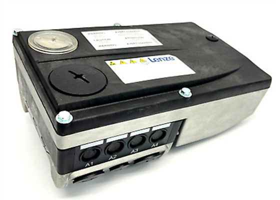 El INVERSOR de Lenze E84DGDVB55142PS CONDUCE la CORRIENTE HECHA SALIR de MOTEC 8400 1,8 amperios