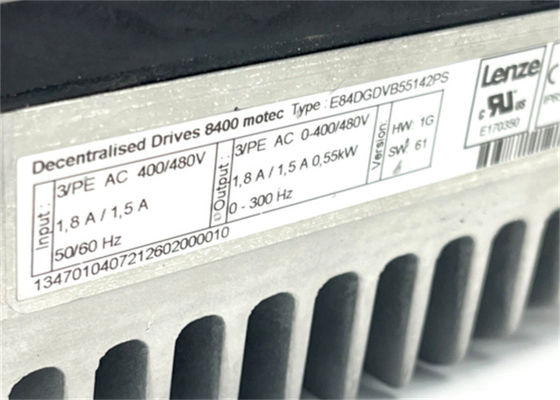 El INVERSOR de Lenze E84DGDVB55142PS CONDUCE la CORRIENTE HECHA SALIR de MOTEC 8400 1,8 amperios