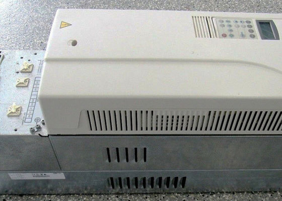 Impulsiones ACS800 31A del inversor 68672929 de la frecuencia ACS800-U31-0020-5 solas
