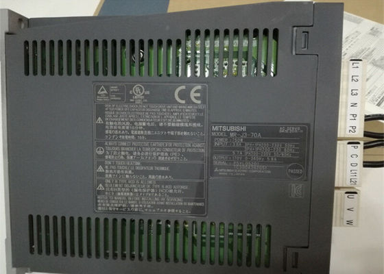 Amplificador industrial servo 170V 5.8A del sistema de control de la impulsión MR-J3-70A de la CA de Mitsubishi 750W