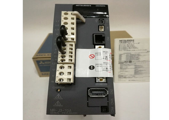 Amplificador industrial servo 170V 5.8A del sistema de control de la impulsión MR-J3-70A de la CA de Mitsubishi 750W