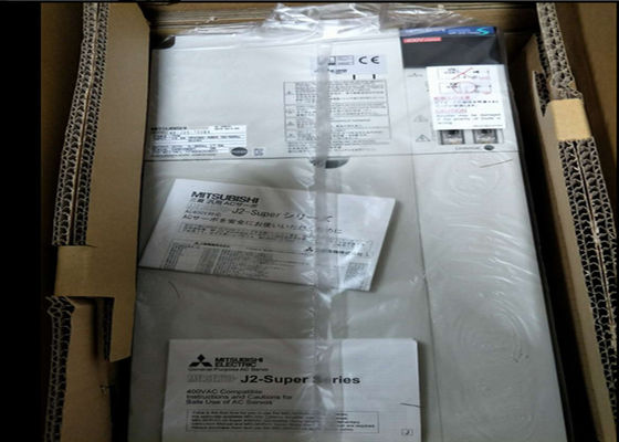 El servo industrial de MR-J2S-350B4 Mitsubishi conduce el amplificador servo MR-J2