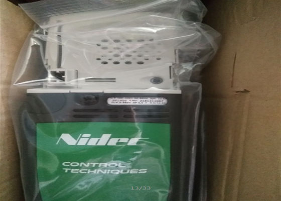 Inversor de la impulsión 400V 5.5kW 11A de la CA del SP SP1406 de Unidrive de las técnicas de control de Nidec NUEVO
