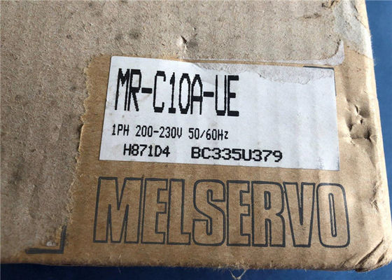 Amplificador industrial servo 100W, 200-230V, de la impulsión MR-C10A-UE de la CA de Mitsubishi nueva original 0.85A