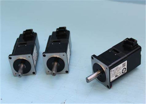 Nueva original LINEAR del MOTOR YASKAWA SGLFW-1ZA380BP 0W los 2400N/M 1120RPM*NIB 200V 17.5A