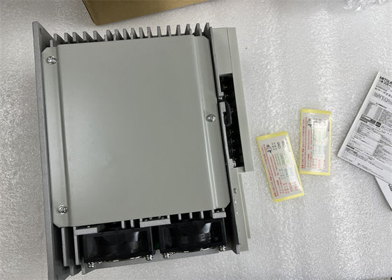 Impulsión serva 350A de la CA del amplificador MR-J2S-350B4 de Mitsubishi Electric 3.5KW MR-J2S trifásica