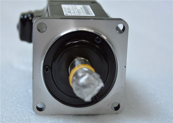 MOTOR SERVO 200W 1.9A los 0.637N.m de la CA SGMAS-02ACA21 de la sigma II de YASKAWA SGMAH