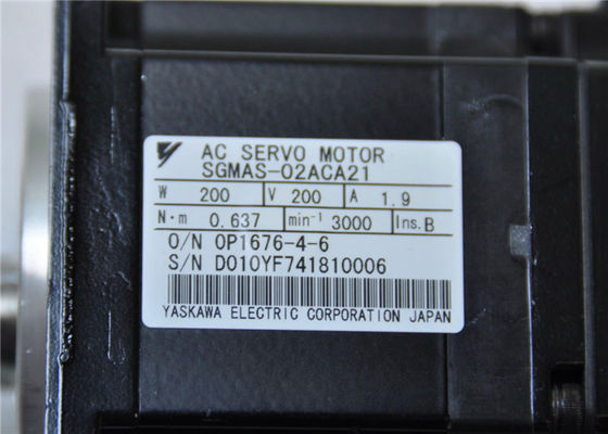 MOTOR SERVO 200W 1.9A los 0.637N.m de la CA SGMAS-02ACA21 de la sigma II de YASKAWA SGMAH
