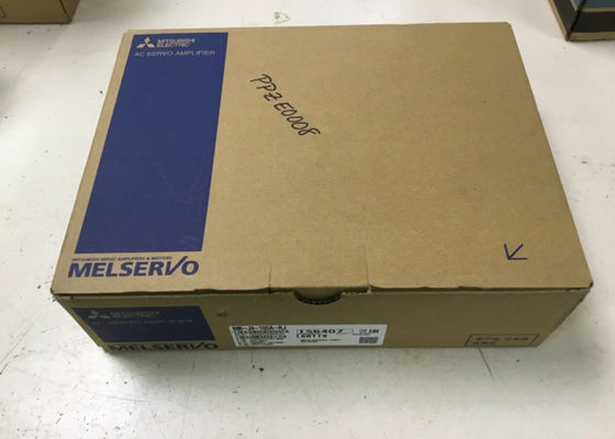 Impulsión serva SERVA del AMPLIFICADOR MR-J4-100A-RJ 200V de la CA de Mitsubishi 1KW NUEVA en existencia
