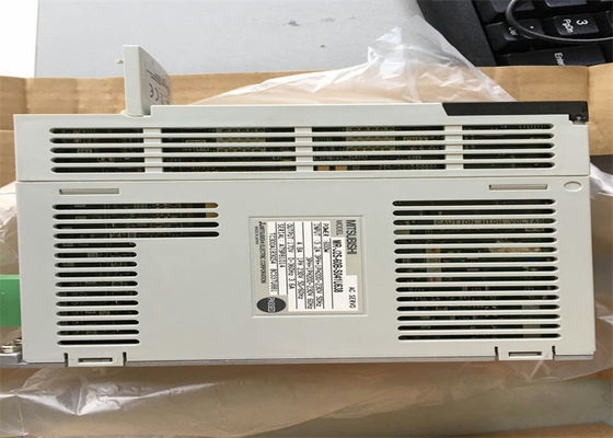 El servo industrial de MR-J2S-60B-S041U638 Mitsubishi conduce el amplificador servo 600w