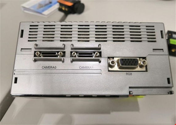 REGULADOR FOTOELÉCTRICO PNP de los SENSORES 2-CAMERA de Omron ZFX-C25 	Regulador programable de la lógica del PLC