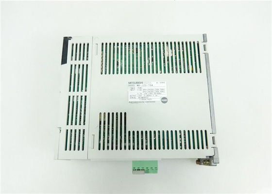 AMPLIFICADOR SERVO 200V de la CA de la impulsión MR-J2S-70A de Mitsubishi Electric 750W NUEVO EN EXISTENCIA
