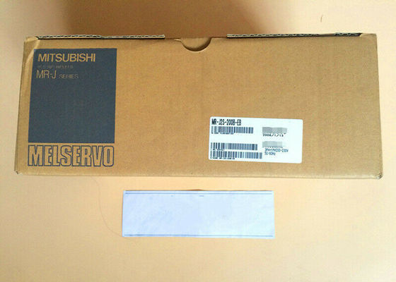Impulsión SERVA industrial 200V de la CA del AMPLIFICADOR MR-J2S-20B-EB de Mitsubishi Electric NUEVA en existencia