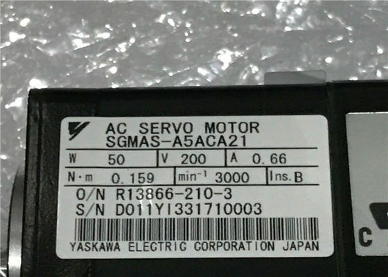 MOTOR SERVO 50W 0.66A los 0.159N.m de la CA SGMAS-A5ACA21 de la sigma II de YASKAWA SGMAH
