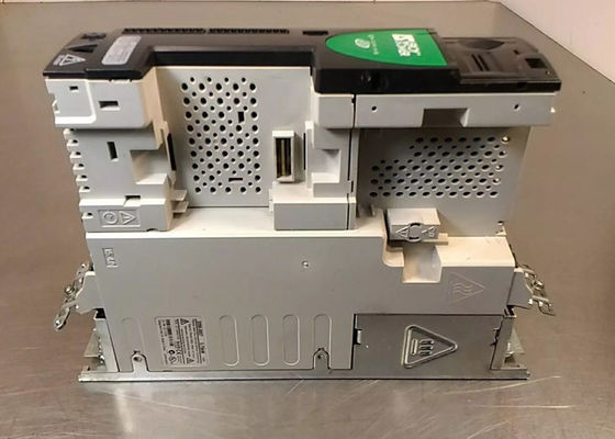 Impulsión 0.75kW 0-480V 3PH 2.1A de la CA de Emerson Unidrive SP0403 de las técnicas de control de Nidec