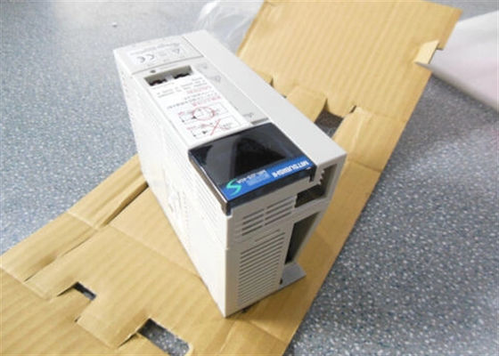 El servo industrial MR-J2S-40A-EG055 conduce el amplificador servo de Mitsubishi