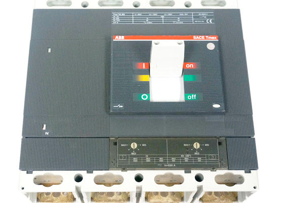 1SDA060317R1 Tmax T6L800 TMA800-8000 moldeó piezas del PLC de los disyuntores del caso