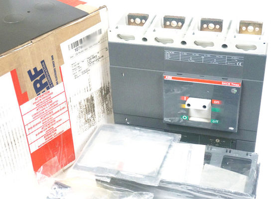 1SDA060317R1 Tmax T6L800 TMA800-8000 moldeó piezas del PLC de los disyuntores del caso