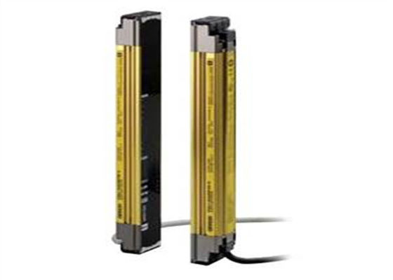 CORTINA de la LUZ de SEGURIDAD de Omron F3SJ-A0695P14-D HACES de 4 milímetros de diámetro 76 AXIS