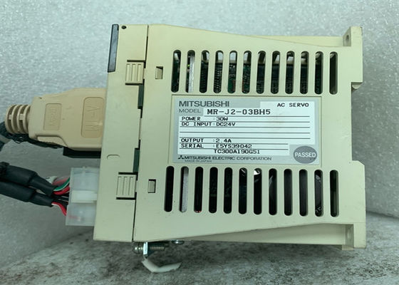 El servo industrial de la CA MR-J2-03BH5 conduce el amplificador servo de Mitsubishi