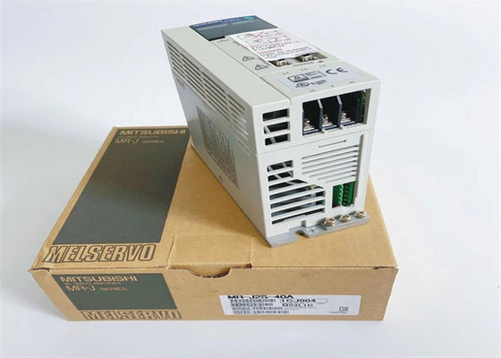 El servo industrial de la CA de MR-J2S-40A conduce el amplificador servo 400W de Mitsubishi