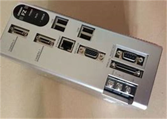 Fuente 20,4 26.4VDC del voltaje del REGULADOR 2CAMERA NPN de Omron FZ3-350 VISION