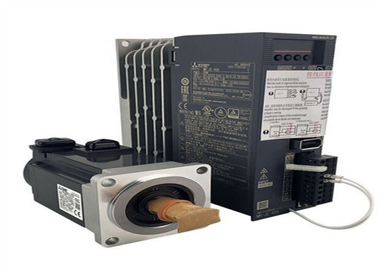 La monofásico serva del amplificador MR-JE 700W de la CA de MR-JE-70BF Mitsubishi entró