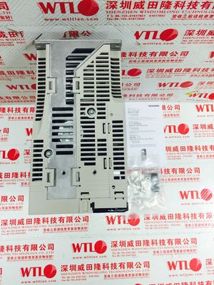 El servo industrial de la garantía de un año conduce YASKAWA SGDV-330A01A Servopack 50/60HZ