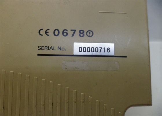 Omron V690-HMG01A ANTENNA/CONTROLLER regulador programable de la lógica del PLC de 2,4 gigahertz