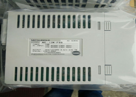 MR-J 2 M.P. 8B Mitsubishi	Amplificador servo MELSERVO MR-J2 de la CA